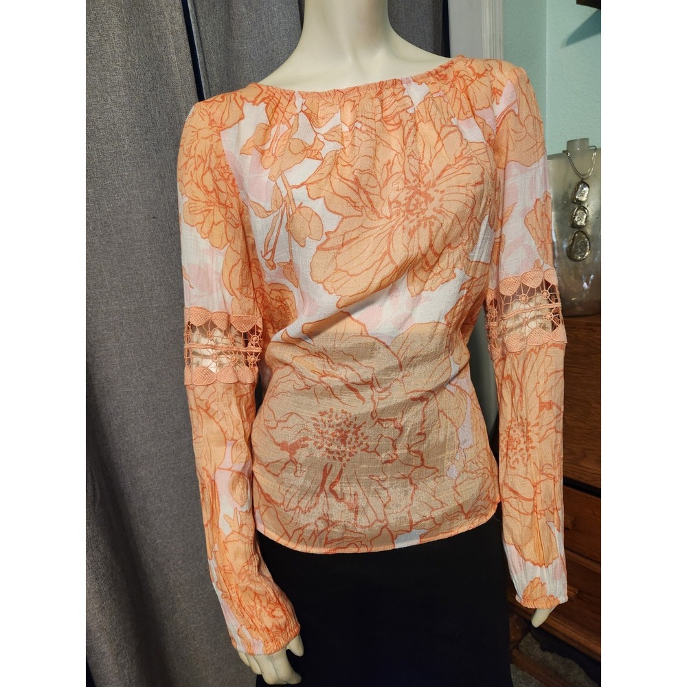 Guess Scoop‎ Back Lace Cut Out  Long Sleeve Coquette Blouse Sz M Orlando Scoop